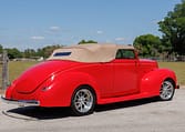 1940 Ford DeLuxe Convertible Red 6