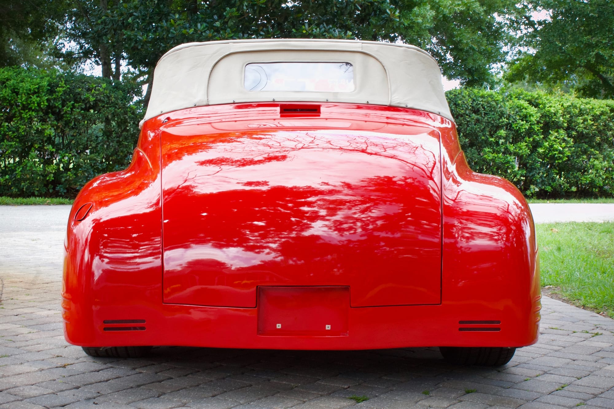 1941 Plymouth Convertible Red 18