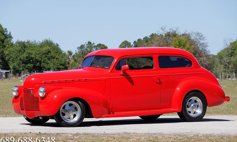 1940 Chevrolet Master DeLuxe Red 3