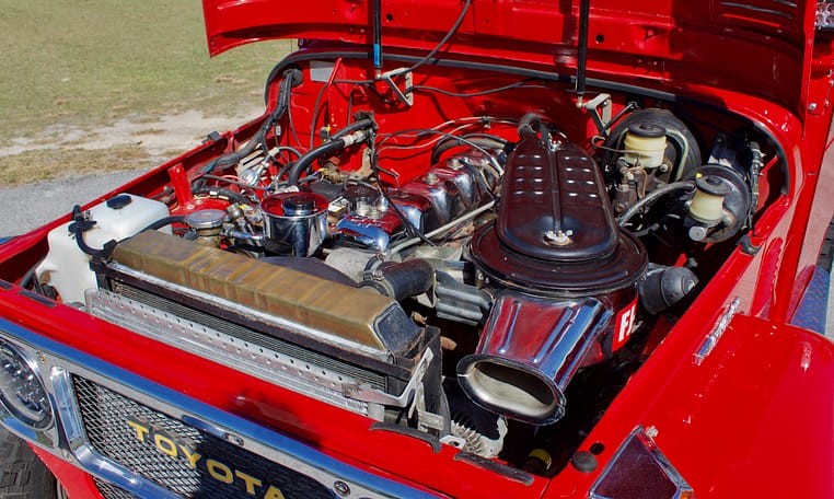 1968 Toyota FJ43 RED 10