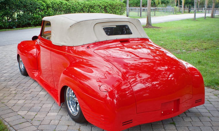 1941 Plymouth Convertible Red 17