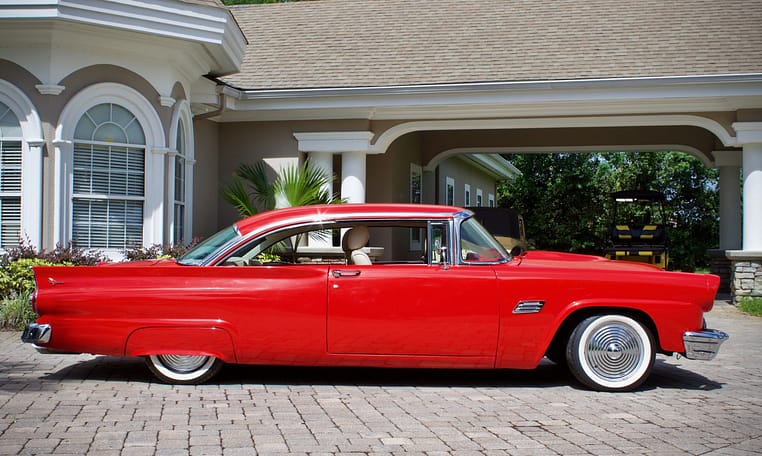 1956 Ford Customline Victoria Red 15