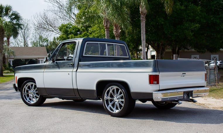 1977 Chevy C 10 Shortbed 305 SBC Power Steering 63