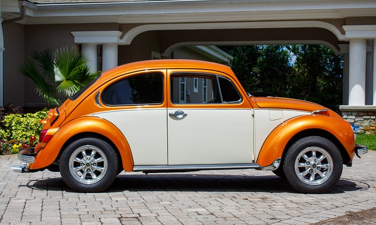 1972 Volkswagen VW Super Beetle Impora orange restored 1600cc 4 speed manual sun roof 16