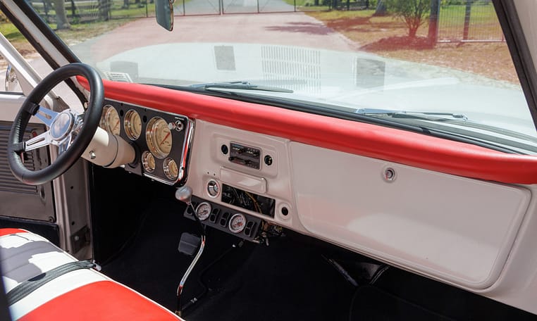 1968 Chevy C10 12
