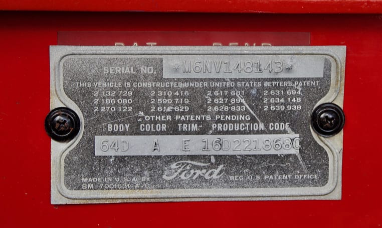 1956 Ford Customline Victoria Red 43