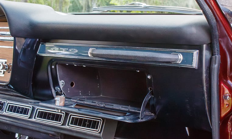 1967 Pontiac Tempest GTO Tribute 7 0L 428 Big Block V8 4 speed manual power steering 110