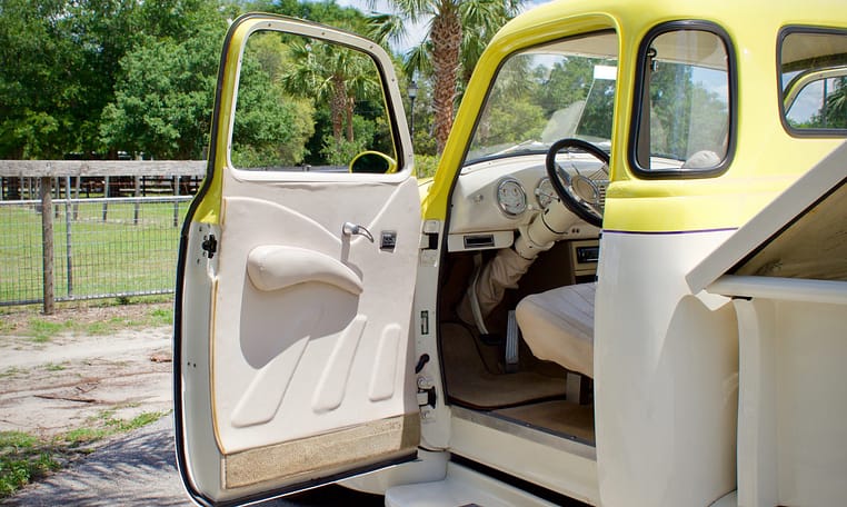 1949 Chevrolet 3100 5 Window Yellow White 33