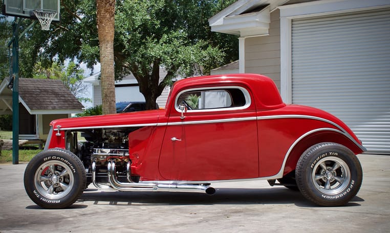 1933 Ford Coupe Red Hot Rod 4