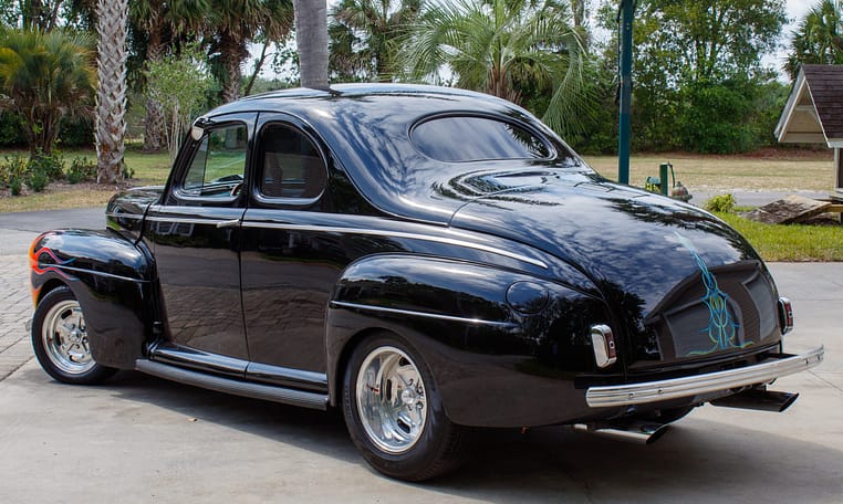 1941 Ford Deluxe 5 Window Restomod 5 7L 350 Automatic 6