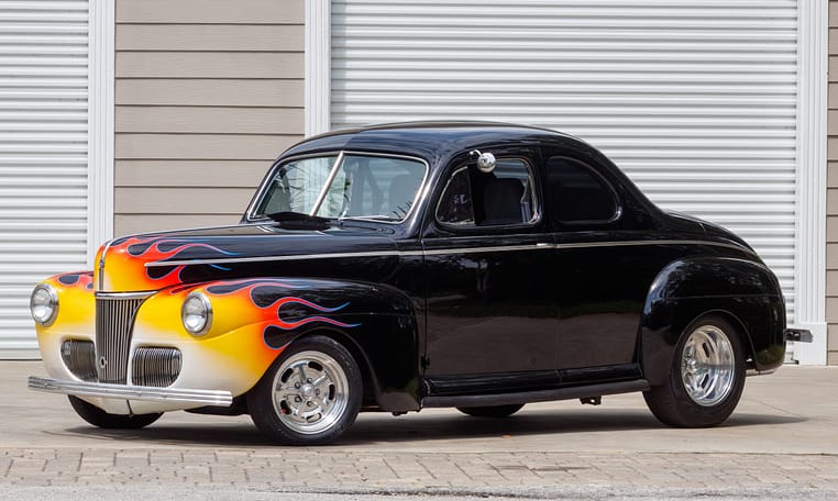 1941 Ford Deluxe 5 Window Restomod 5 7L 350 Automatic 2