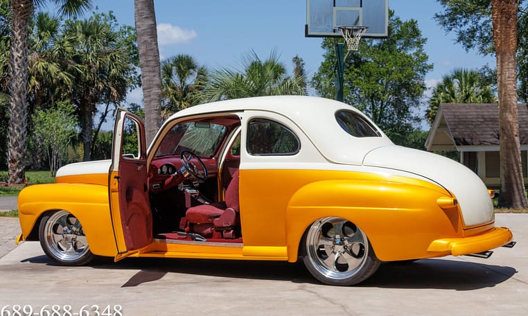 1948 Ford Coupe 25