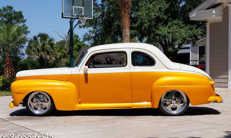 1948 Ford Coupe 11