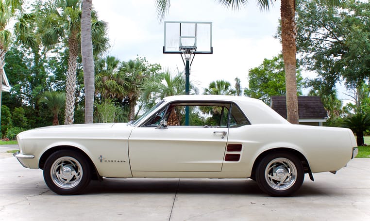 1966 Ford Mustang White 12