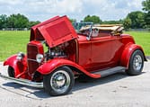 1932 Ford Deuce Cabriolet glass body street rod supercharged 19