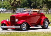 1932 Ford Deuce Cabriolet glass body street rod supercharged 2