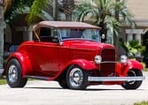 1932 Ford Deuce Cabriolet glass body street rod supercharged 5