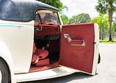 1939 Ford Deluxe convetible street rod glass body 5 7L 350 V8 23