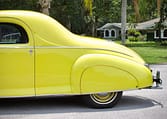 1941 Lincoln Zephyr Coupe Yellow 11