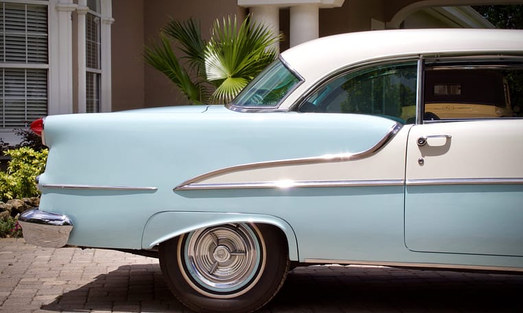 1955 Oldsmobile Super 88 Holiday Frost Blue 14