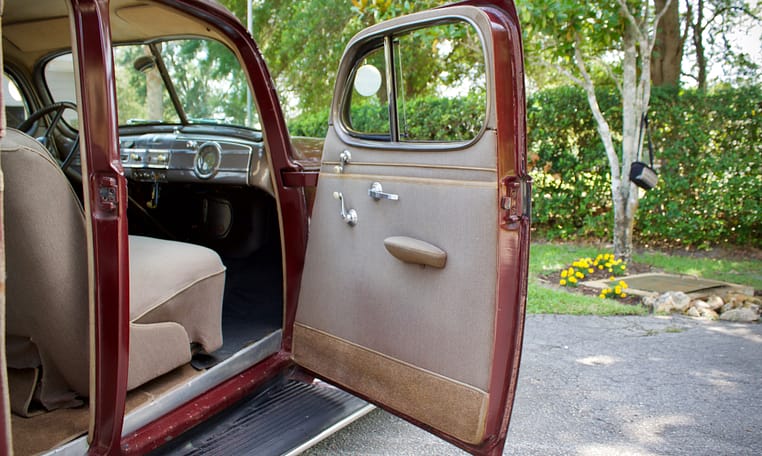 1938 Packard Six Touring Sedan Burgundy 27