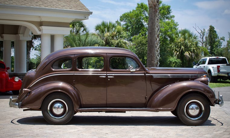 1938 DeSoto Touring Sedan Brown 11