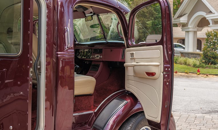 1938 Ford COE Hauler 43