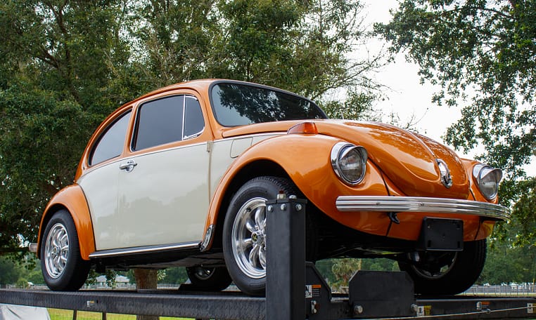1972 Volkswagen VW Super Beetle Impora orange restored 1600cc 4 speed manual sun roof 100