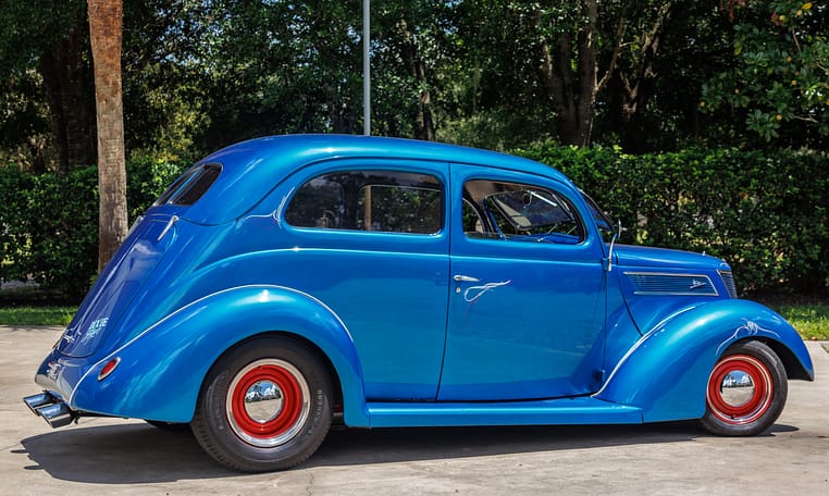 1937 Ford Standard Model 74 Slant Back 26