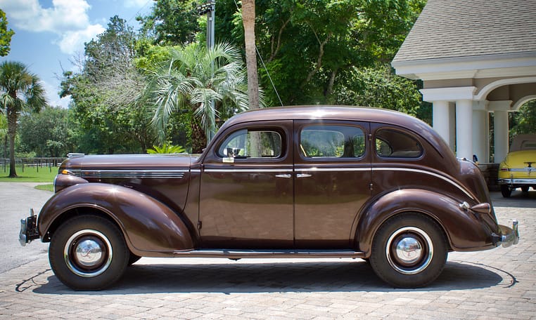 1938 DeSoto Touring Sedan Brown 16
