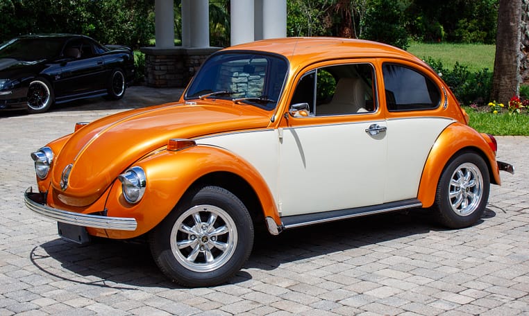 1972 Volkswagen VW Super Beetle Impora orange restored 1600cc 4 speed manual sun roof 8