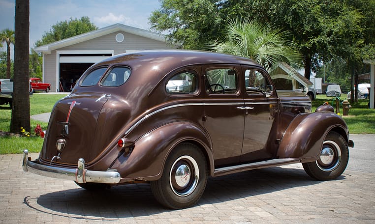 1938 DeSoto Touring Sedan Brown 24