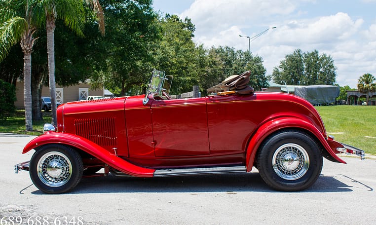 1932 Ford Deuce Cabriolet glass body street rod supercharged 11