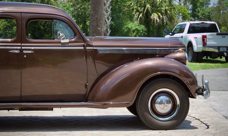 1938 DeSoto Touring Sedan Brown 13