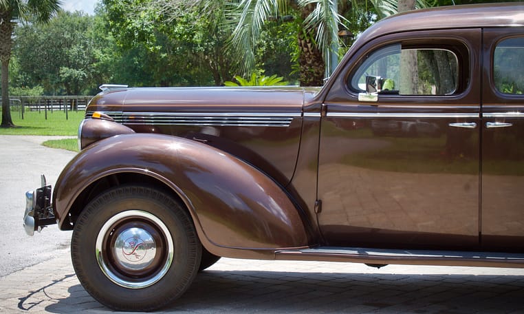 1938 DeSoto Touring Sedan Brown 14