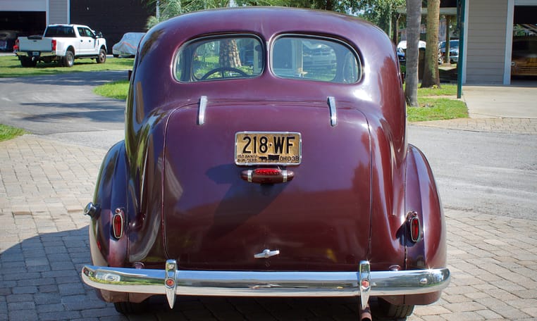 1938 Packard Six Touring Sedan Burgundy 13