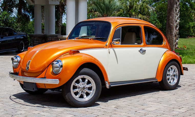 1972 Volkswagen VW Super Beetle Impora orange restored 1600cc 4 speed manual sun roof 6