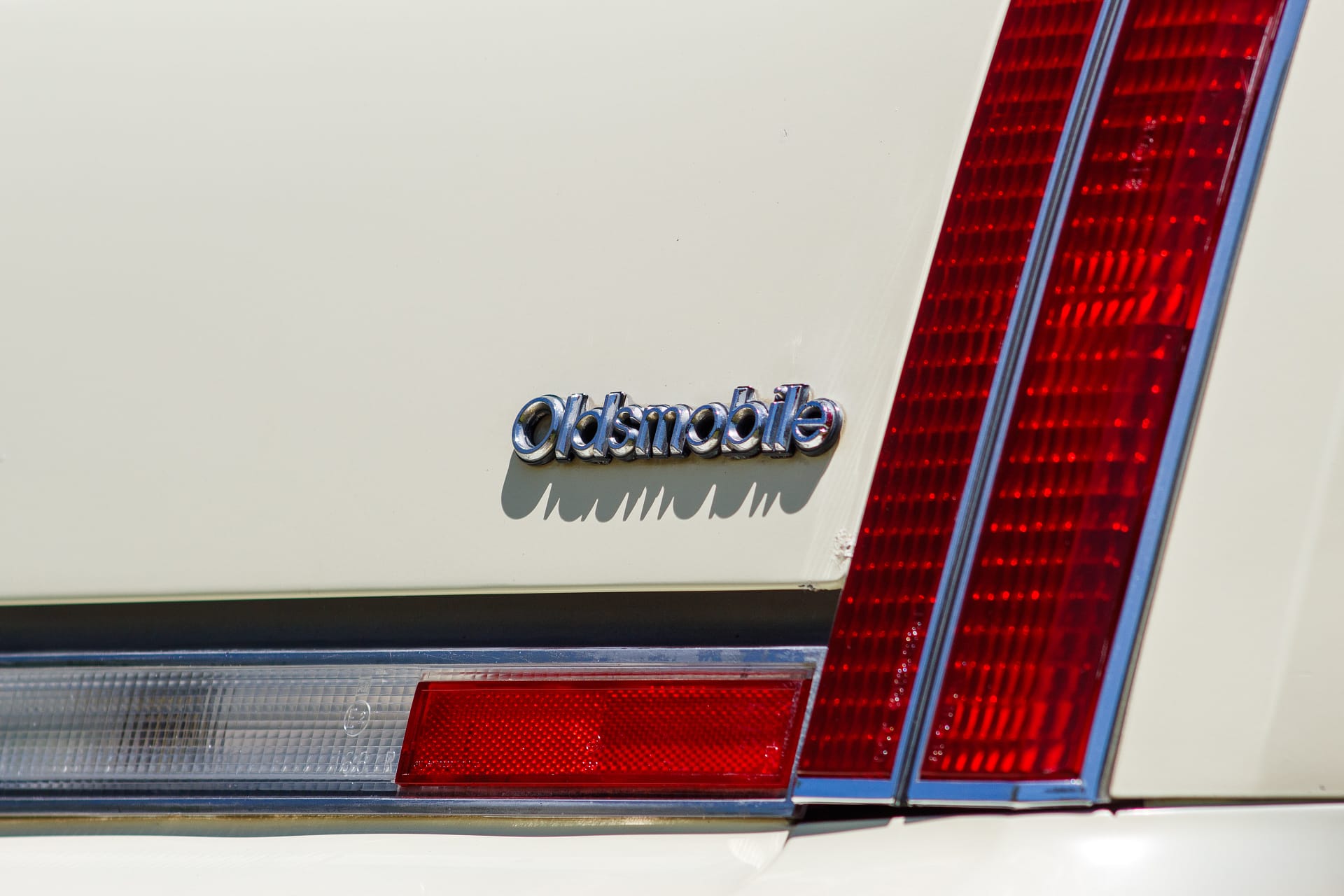 1981 Oldsmobile Cutlass Supreme Beige 52