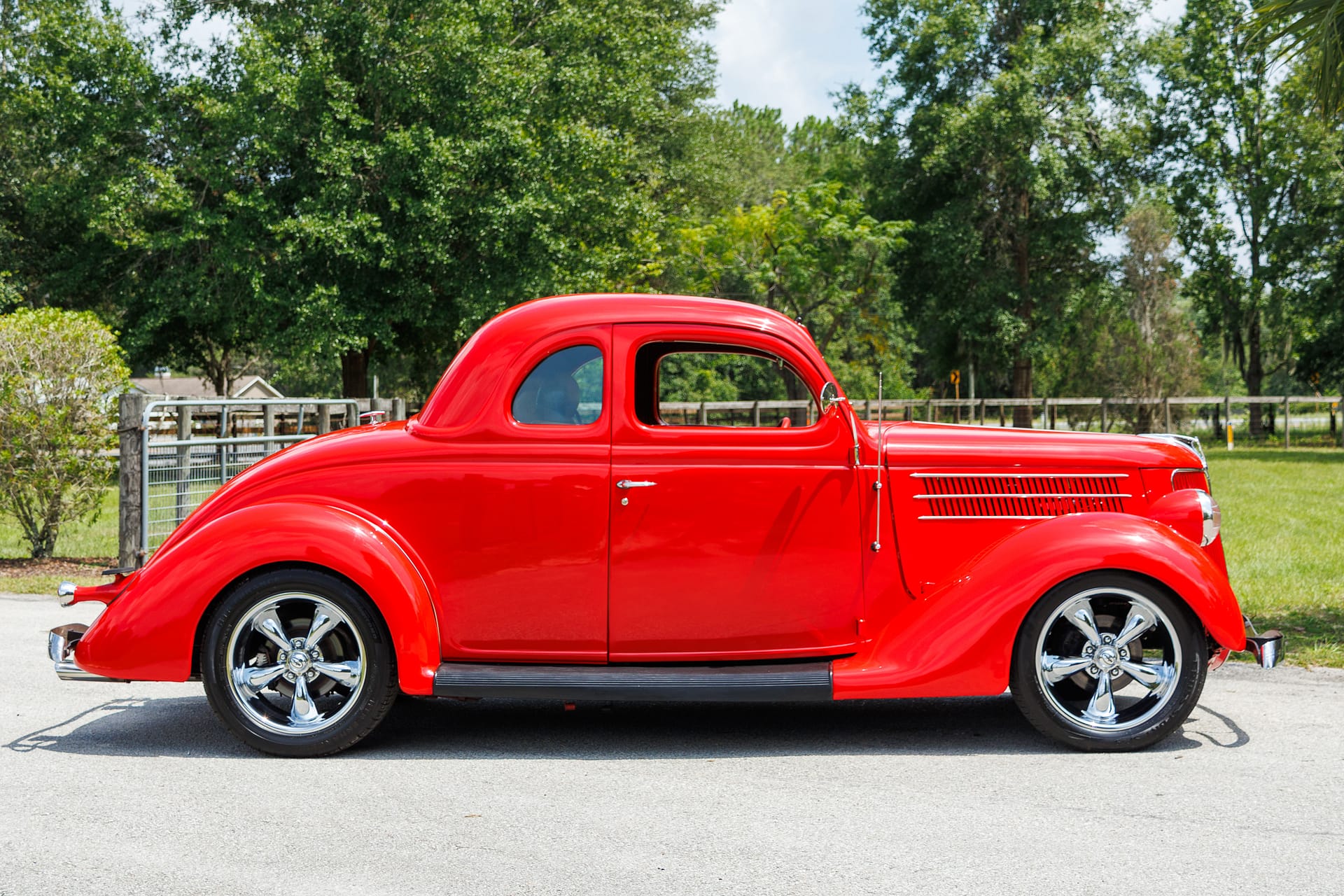 1936 Ford Model 68 5 Window Coupe 10